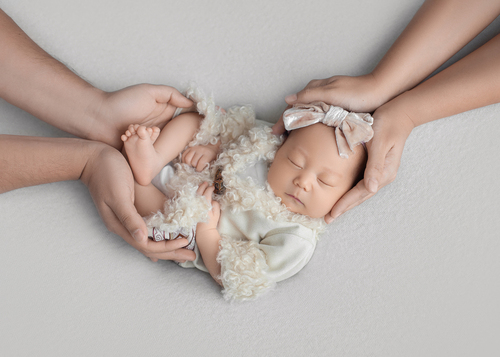 Ньюборн позировка